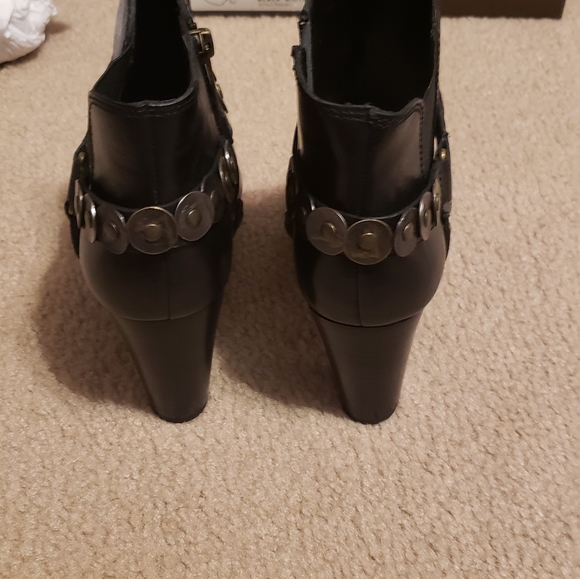 Patricia Nash Renata Boots - Picture 3 of 7